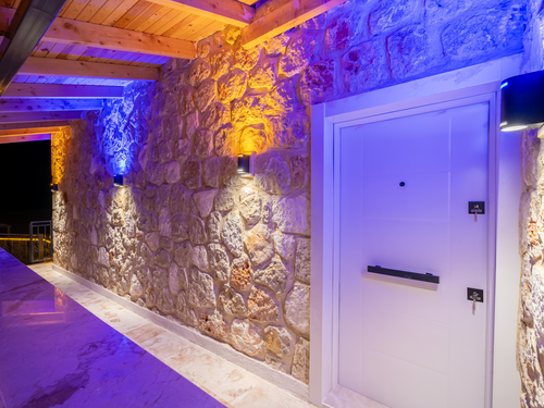  gece  -  Kasım
  | Kalkan Akbel'de Muhafazakar Aile İçin Özel Havuzlu Jakuzili Villa